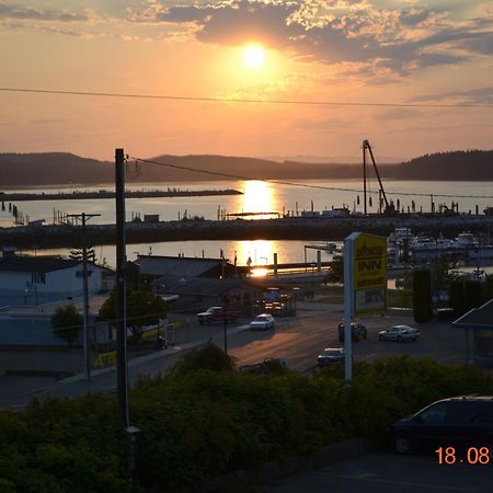 Dalewood Inn Port McNeill Exterior foto