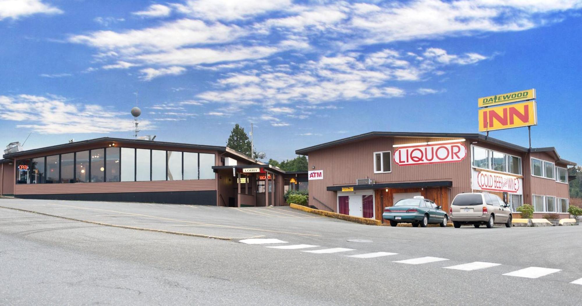 Dalewood Inn Port McNeill Exterior foto